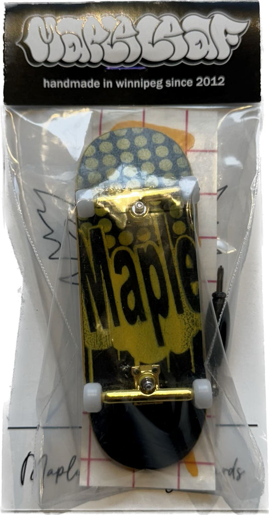 Maple Leaf Fingerboard Complete Sk8 Skates Taxi 34mm 