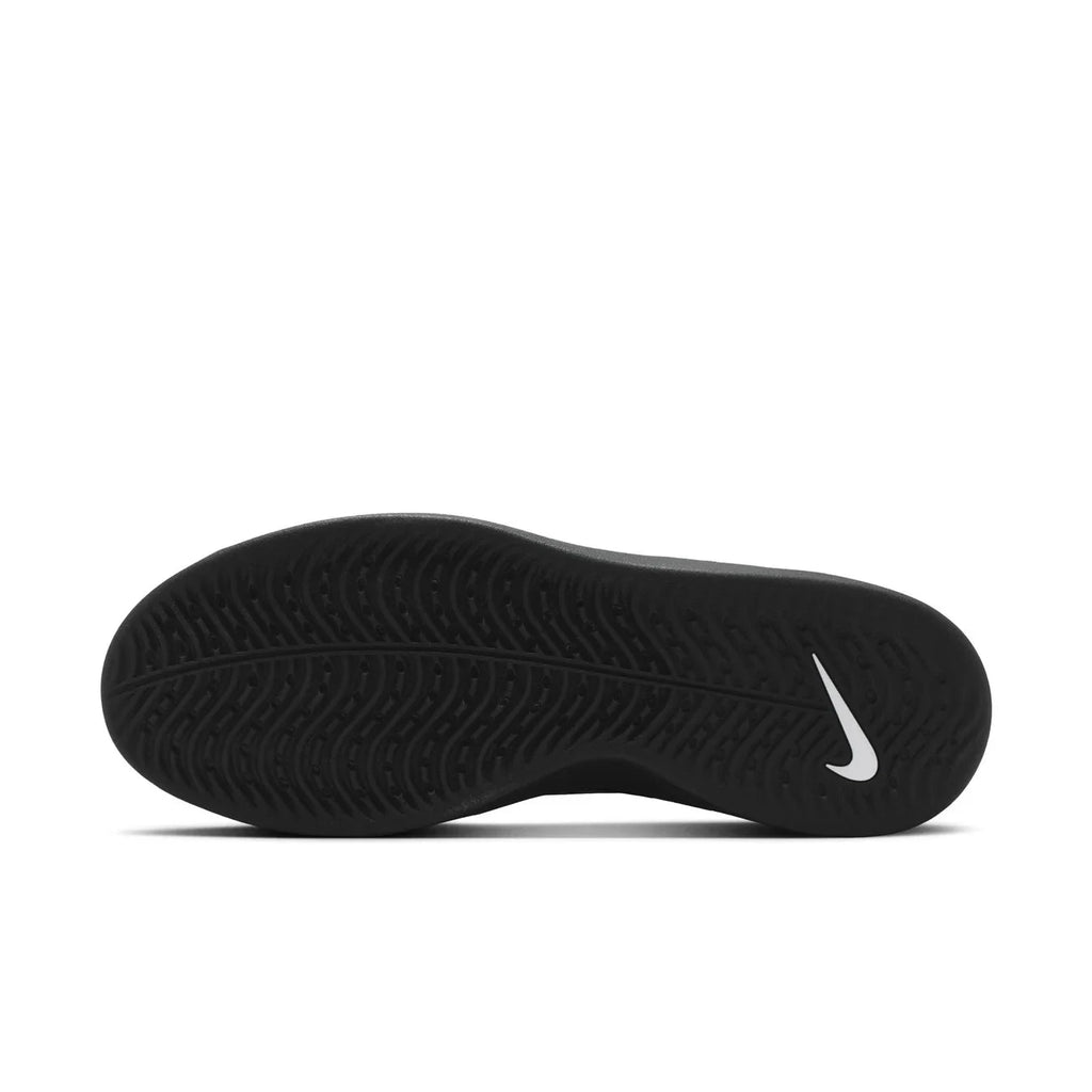 Nike SB Zoom Nyjah 4 - Black/White Men's Shoes Nike 